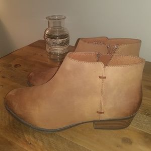*like new* Clarks